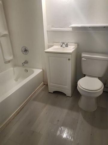 1732 NW 2nd Street, Oklahoma City, OK 73106