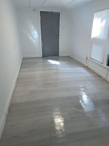 1732 NW 2nd Street, Oklahoma City, OK 73106