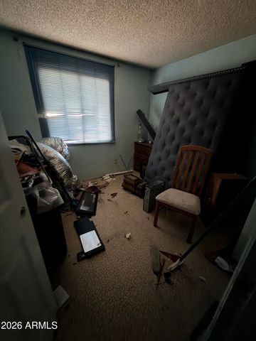 8057 W PIERSON Street, Phoenix, AZ 85033