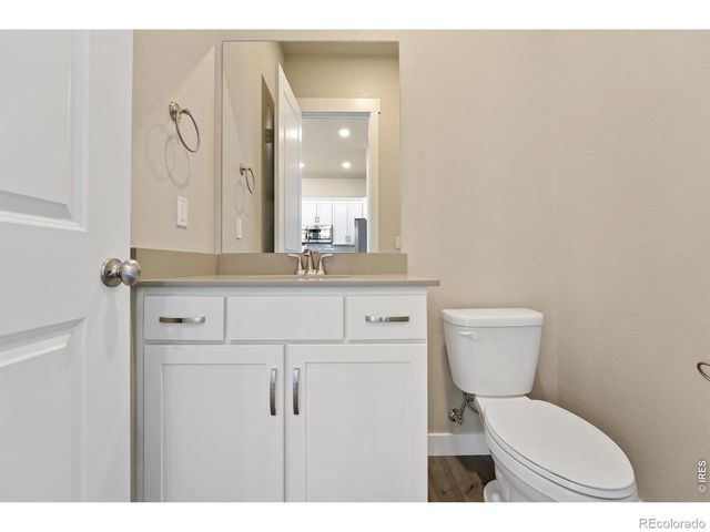 420 High Point Drive 104, Longmont, CO 80504