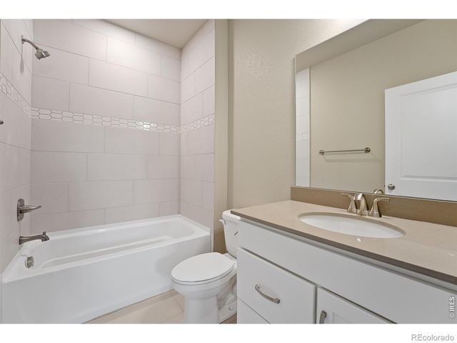 420 High Point Drive 104, Longmont, CO 80504