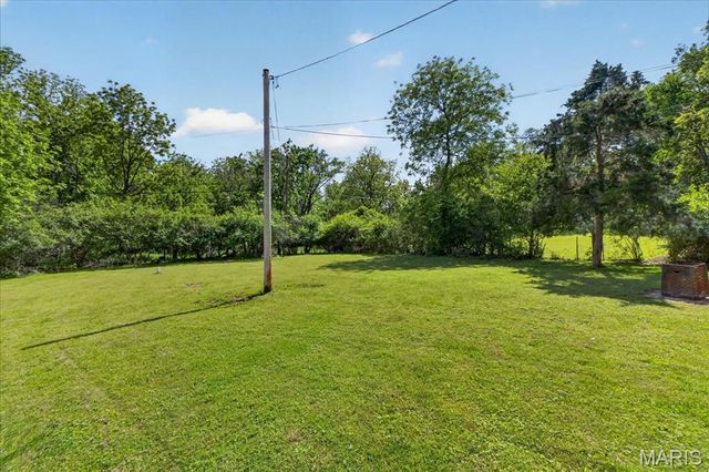 11378 Burgess Avenue, Bridgeton, MO 63044