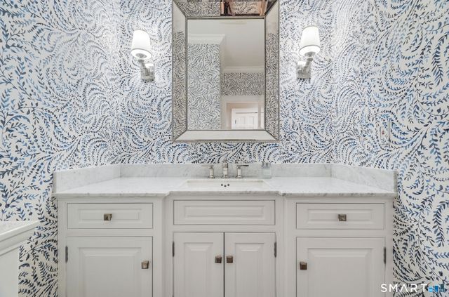 12 Matson Ridge, Old Lyme, CT 06371