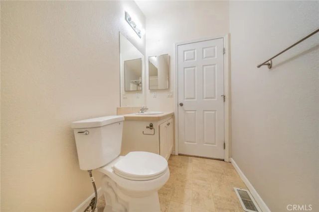 22241 Nisqually 89, Apple Valley, CA 92308