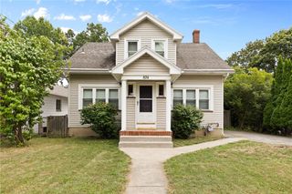 874 Helendale Road, Irondequoit, NY 14609