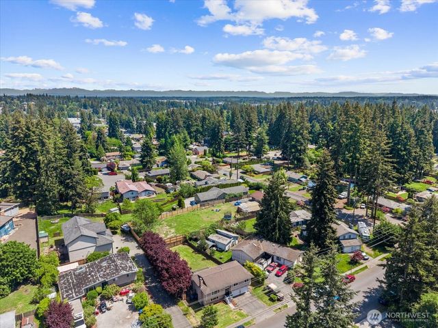 18711 64th Avenue W, Lynnwood, WA 98037