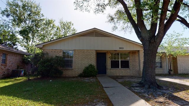 3923 Olive A, Bryan, TX 77801