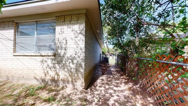 3923 Olive A, Bryan, TX 77801
