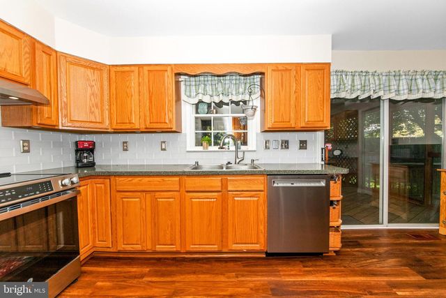 104 3RD AVE, Reisterstown, MD 21136