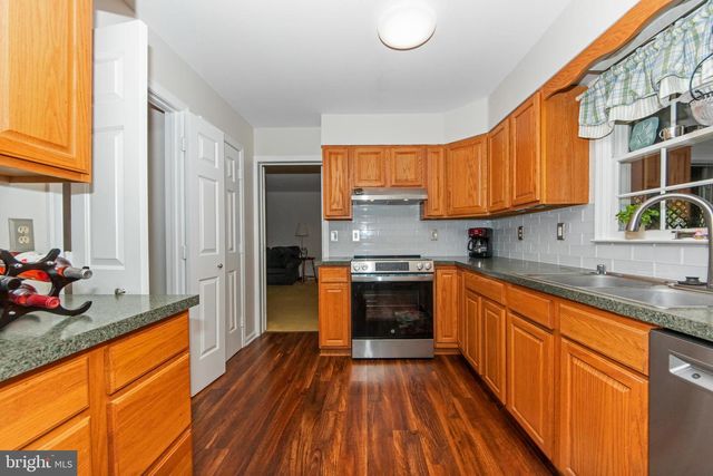104 3RD AVE, Reisterstown, MD 21136