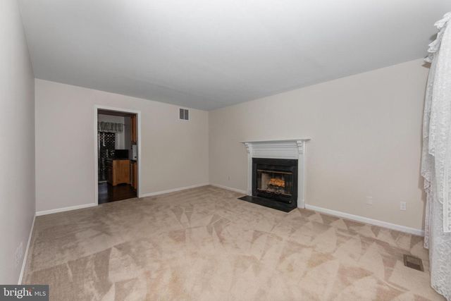 104 3RD AVE, Reisterstown, MD 21136