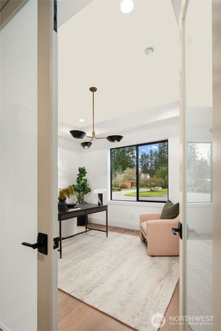 1657 151st Avenue SE, Bellevue, WA 98007