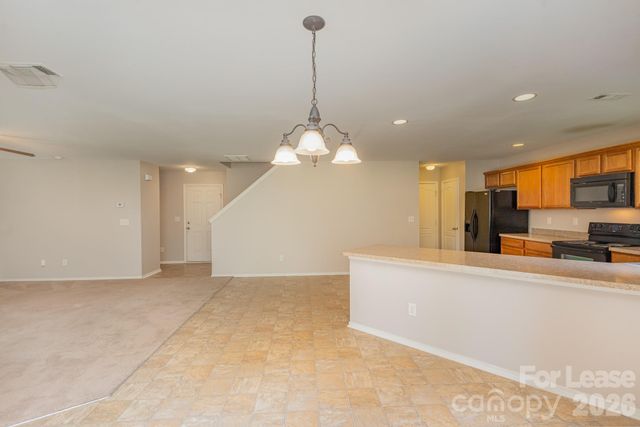 6442 Ridgeview Commons Drive, Charlotte, NC 28269