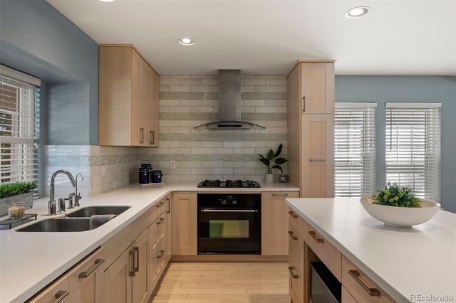 7359 S Monaco Street, Englewood, CO 80112