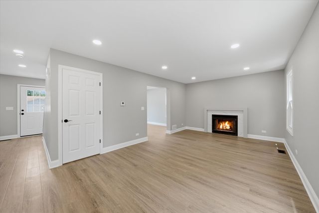 308 Homewood Drive, Bolingbrook, IL 60440