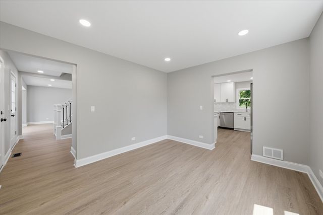 308 Homewood Drive, Bolingbrook, IL 60440