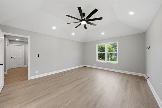 308 Homewood Drive, Bolingbrook, IL 60440