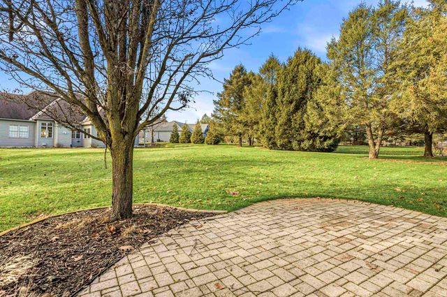 51691 Windyridge Court, South Bend, IN 46628