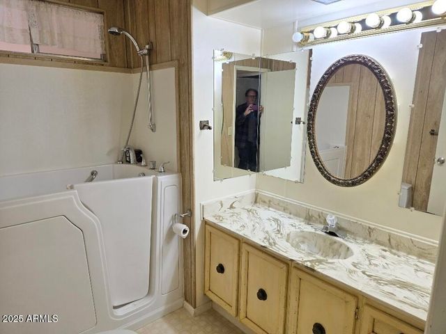 19065 N DINERO Road, Sun City, AZ 85373