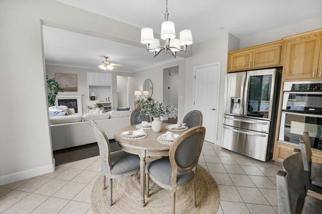 653 Lilja Ct, Roseville, CA 95678