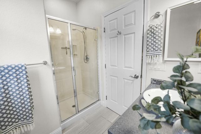 653 Lilja Ct, Roseville, CA 95678
