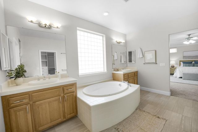 653 Lilja Ct, Roseville, CA 95678