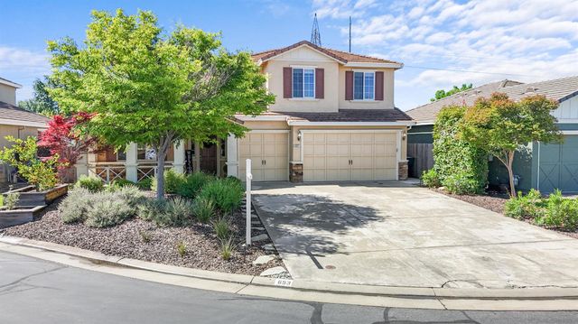 653 Lilja Ct, Roseville, CA 95678