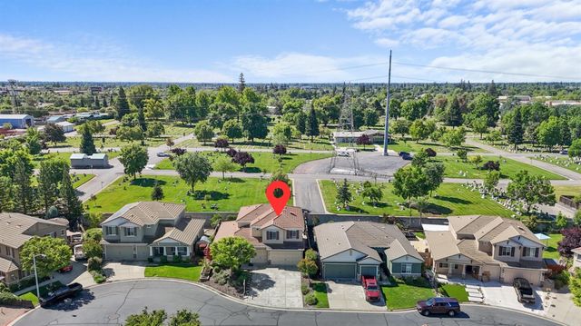 653 Lilja Ct, Roseville, CA 95678