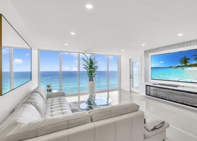 3000 S Ocean Boulevard 1405, Boca Raton, FL 33432