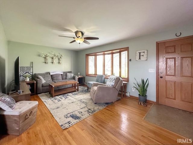 10929 E 400 SOUTH, Greentown, IN 46936