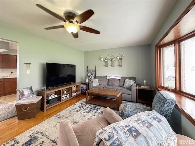 10929 E 400 SOUTH, Greentown, IN 46936