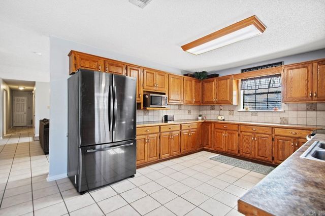 700 Shannon Lane, Sheridan, AR 72150