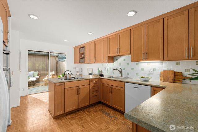 2938 Kennewick Place NE, Renton, WA 98056