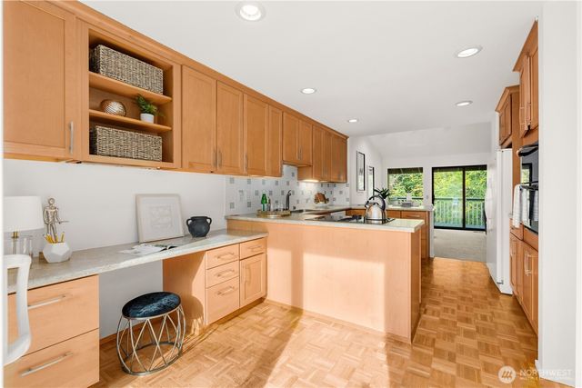 2938 Kennewick Place NE, Renton, WA 98056