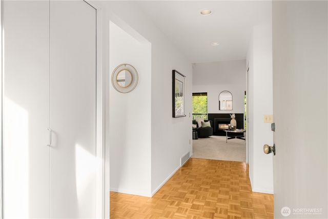 2938 Kennewick Place NE, Renton, WA 98056