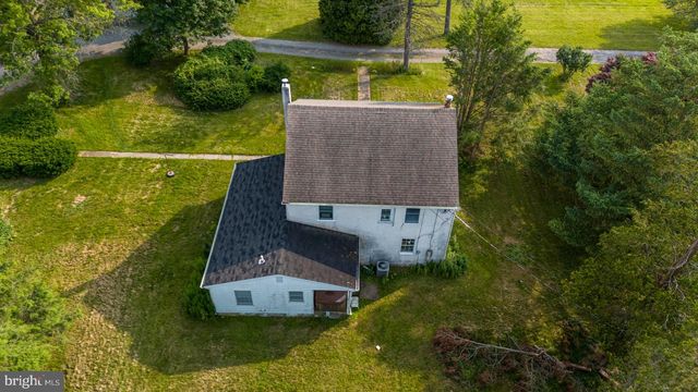 1112 W BRIDGE ST, Spring City, PA 19475