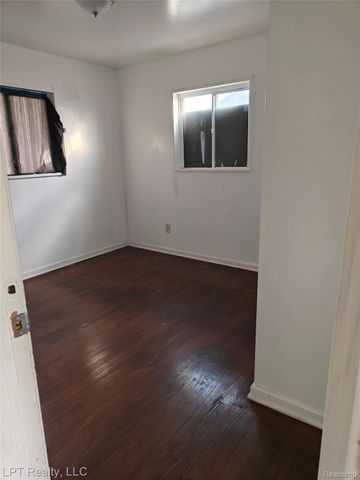 2720 Bassett Street, Detroit, MI 48217