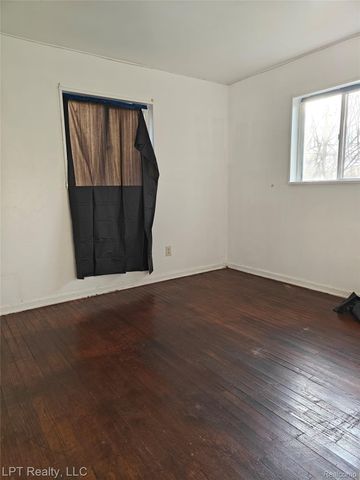 2720 Bassett Street, Detroit, MI 48217