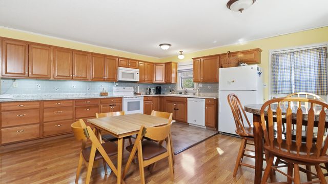 214 State Route Kk, Pottersville, MO 65790