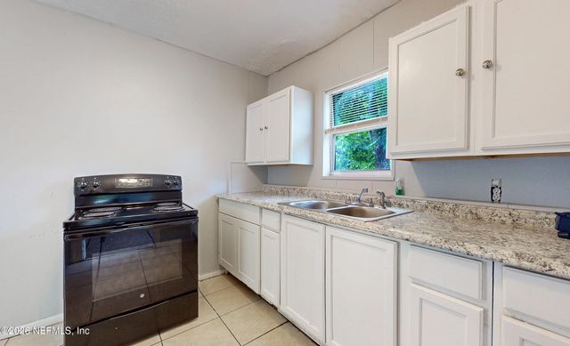 1603 W 14TH Street, Jacksonville, FL 32209