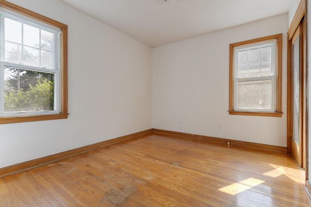 3230 W Ruskin STREET, Milwaukee, WI 53215