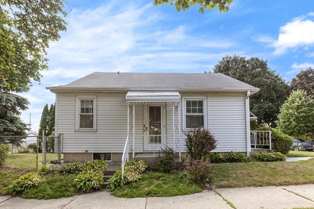 3230 W Ruskin STREET, Milwaukee, WI 53215