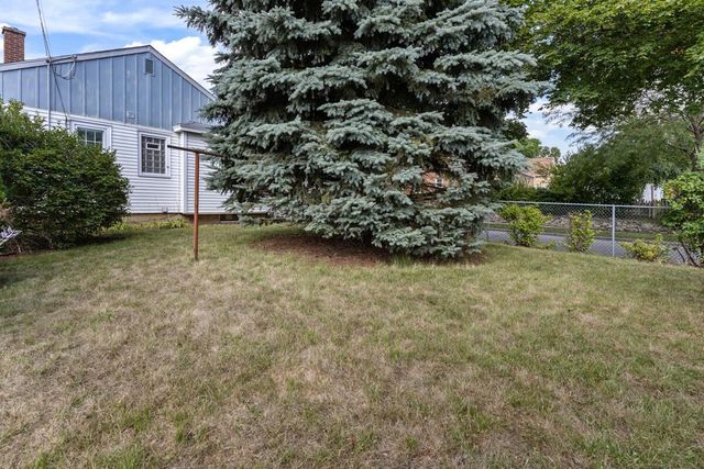 3230 W Ruskin STREET, Milwaukee, WI 53215