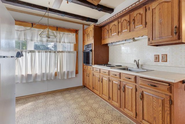 3230 W Ruskin STREET, Milwaukee, WI 53215