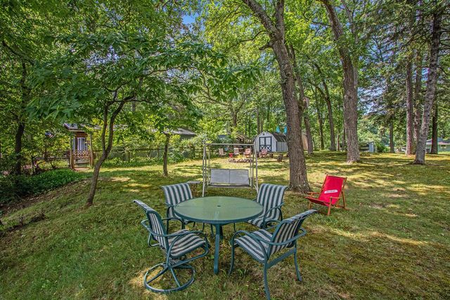 14931 Bachelor Island, Buchanan, MI 49107