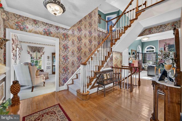 6616 MCCAMBELL CL, Centreville, VA 20120
