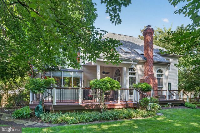 6616 MCCAMBELL CL, Centreville, VA 20120