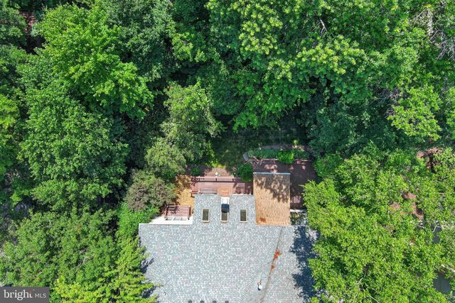 6616 MCCAMBELL CL, Centreville, VA 20120