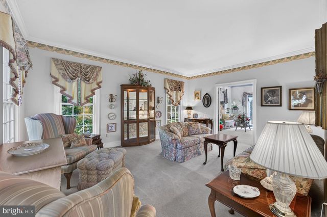 6616 MCCAMBELL CL, Centreville, VA 20120