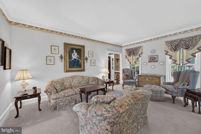 6616 MCCAMBELL CL, Centreville, VA 20120